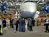 Между тем "Интерфаксу " в российской военной делегации в Баку сообщили, что не менее 90% интеллектуальной собственности в работах по самолету Ан-70 принадлежит РФ Между тем "Интерфаксу " в российской военной делегации в Баку сообщили, что не менее 90% интеллектуальной собственности в работах по самолету Ан-70 принадлежит РФ
