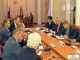 Президенту России Владимиру Путину понравилась новинка - встреча с руководителями мировых новостных агентств стран "восьмерки" в преддверии Санкт- Петербургского саммита