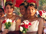 Уникальная и, вероятно, возможная только в Индии церемония бракосочетания состоялась в одной из деревень, расположенной недалеко от Бхубанесвара - столицы северо-восточного штата Орисса