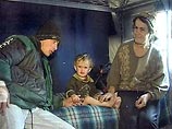 В 2002 году в Ингушетии находилось около 200 тыс. внутриперемещенных лиц. На сегодняшний день в местах компактного проживания в республике находится около 50 тыс. внутриперемещенных из Чеченской республики и пригородного района Северной Осетии В 2002 году в Ингушетии находилось около 200 тыс. внутриперемещенных лиц. На сегодняшний день в местах компактного проживания в республике находится около 50 тыс. внутриперемещенных из Чеченской республики и пригородного района Северной Осетии