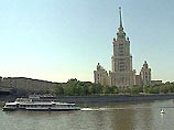 Вторая волна шквалистого ветра и сильнейшей грозы обошла Москву стороной Вторая волна шквалистого ветра и сильнейшей грозы обошла Москву стороной
