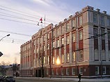 Жители Перми на несколько часов захватили мэрию, протестуя против строительства элитных коттеджей в зоне отдыха Жители Перми на несколько часов захватили мэрию, протестуя против строительства элитных коттеджей в зоне отдыха