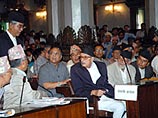 Накануне поздно вечером Законодательное собрание Непала единогласно приняло закон, согласно которому король лишается права накладывать вето как на законопроекты, обсуждаемые в стенах парламента, так и на уже принятые законы