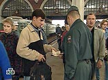 Милиция в столичном метро останавливает азиатов и кавказцев в 21 раз чаще, чем славян Милиция в столичном метро останавливает азиатов и кавказцев в 21 раз чаще, чем славян