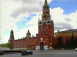 Схема въезда кортежа Путина в Кремль изменилась - он неделю будет ездить на работу через Спасские ворота