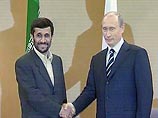 Ахмади Нежад прибыл на саммит в ранге наблюдателя и уже попросил организацию защитить его страну от "незаконного вмешательства" Запада