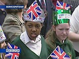 Елизавета II приняла в Лондоне торжественный парад по случаю своего 80-летия
