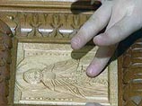Российские мастера подарили французским слепым резные копии шедевров Лувра и Эрмитажа Российские мастера подарили французским слепым резные копии шедевров Лувра и Эрмитажа