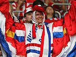 Парагвайские фанаты поддерживают свою каманду