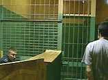 В Екатеринбурге хулиган, ворвавшийся на территорию синагоги с ножом, арестован на сутки В Екатеринбурге хулиган, ворвавшийся на территорию синагоги с ножом, арестован на сутки