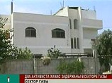 Израильские войска в ночь на субботу совершили рейд на территорию сектора Газа с целью ареста двух боевиков "Хамаса" Израильские войска в ночь на субботу совершили рейд на территорию сектора Газа с целью ареста двух боевиков "Хамаса"