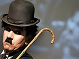 Котелок и трость Чарли Чаплина проданы на аукционе за 139 тыс. долларов