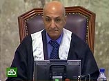 В настоящее время иракский трибунал рассматривает вину Хусейна и семи его сподвижников в деле о репрессиях жителей шиитской деревни Эд-Дуджейль. Ожидается, что этот процесс завершится в конце июня - начале июля В настоящее время иракский трибунал рассматривает вину Хусейна и семи его сподвижников в деле о репрессиях жителей шиитской деревни Эд-Дуджейль. Ожидается, что этот процесс завершится в конце июня - начале июля