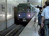 Два ЧП в московском метро: на Сокольнической линии сломался поезд, а на Филевской - светофор Два ЧП в московском метро: на Сокольнической линии сломался поезд, а на Филевской - светофор