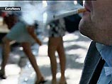 В США от заболеваний, вызванных пассивным курением, в 2005 году скончались почти 50 тысяч человек, говорится в докладе главного хирурга США Ричарда Кармоны В США от заболеваний, вызванных пассивным курением, в 2005 году скончались почти 50 тысяч человек, говорится в докладе главного хирурга США Ричарда Кармоны
