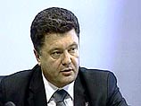 Лидеру украинской оппозиции Януковичу не дали 
выступить по телевидению в день Конституции
