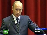 "Считаю также необходимым принятие поправок в Налоговый кодекс с тем, чтобы вывести суммы господдержки семьи после рождения второго ребенка из налогооблагаемой базы", - добавил Путин