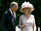 "Медовый месяц" принца Чарльза и Камиллы закончился ссорой и сломанным антикварным стулом