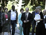 Президент России принял представителей международных НПО