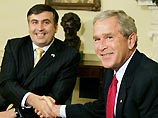 Президент Буш встретился с Саакашвили и заявил, что НАТО выиграет от членства Грузии