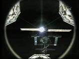 Американский корабль многоразового использования Discovery с семью астронавтами на борту состыковался в четверг с Международной космической станцией (МКС) Американский корабль многоразового использования Discovery с семью астронавтами на борту состыковался в четверг с Международной космической станцией (МКС)