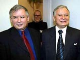 Президент Польши Лех Качиньский назначил в понедельник своего брата-близнеца Ярослава премьер-министром и поручил ему сформировать новое правительство страны после отставки премьер-министра Казимежа Марцинкевича Президент Польши Лех Качиньский назначил в понедельник своего брата-близнеца Ярослава премьер-министром и поручил ему сформировать новое правительство страны после отставки премьер-министра Казимежа Марцинкевича