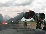 Самолет ЯК-40 с отключенным третьим двигателем приземлился в Томске Самолет ЯК-40 с отключенным третьим двигателем приземлился в Томске