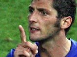 Что же сказал итальянец Марко Матерацци 34-летнему ветерану французской сборной на 109-й минуте финального матча ЧМ по футболу?
