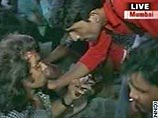 Взрывы прогремели во вторник в трех районах на окраине Мумбаи (бывший Бомбей) - столице индийского штата Махараштра. По разным данным, взрывов было пять или шесть. По сообщению телеканала CNN IBN, имеются раненые