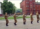 Закон предусматривает с 1 января 2008 года переход на 12-месячную военную службу по призыву, изменение и отмену ряда оснований для предоставления гражданам отсрочек от призыва на военную службу Закон предусматривает с 1 января 2008 года переход на 12-месячную военную службу по призыву, изменение и отмену ряда оснований для предоставления гражданам отсрочек от призыва на военную службу