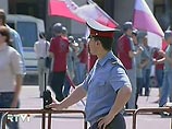 Радикалам не дали провести акцию протеста против закона "Об экстремизме" у здания Госдумы Радикалам не дали провести акцию протеста против закона "Об экстремизме" у здания Госдумы