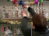 Алкогольный кризис в России может усугубиться: производство водки сократилось на 90% Алкогольный кризис в России может усугубиться: производство водки сократилось на 90%