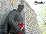 Мэр Таллина отстоял памятник Воину-освободителю в центре города