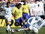 Сборные Бразилии и Аргентины проведут мастер-класс в Лондоне