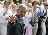В разгар ближневосточного кризиса Буш и Блэр отправляются в отпуск