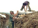 Наблюдатели ОБСЕ обнаружили в зоне грузино-осетинского конфликта свежевырытые окопы Наблюдатели ОБСЕ обнаружили в зоне грузино-осетинского конфликта свежевырытые окопы