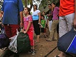 Израиль начинает эвакуацию от 10 до 14 тысяч жителей северных районов страны, подвергающихся массированным ракетным обстрелам со стороны боевиков "Хизбаллах" Израиль начинает эвакуацию от 10 до 14 тысяч жителей северных районов страны, подвергающихся массированным ракетным обстрелам со стороны боевиков "Хизбаллах"
