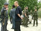 В Назрани в ночь на четверг совершено покушение на прокурора Назрановского района Ингушетии Гирихана Хазбиева, сообщили в МВД Ингушетии В Назрани в ночь на четверг совершено покушение на прокурора Назрановского района Ингушетии Гирихана Хазбиева, сообщили в МВД Ингушетии