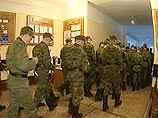 В Вологодской области командиры воинской части продавали солдат в рабство 300 рублей в день В Вологодской области командиры воинской части продавали солдат в рабство 300 рублей в день