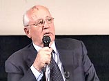 "В этот момент (во время августовского путча) он (Ельцин) сыграл решающую роль, чтобы остановить эти происки. Но он так увлекся, что не мог остановиться, и в этом мы потеряли страну", - сказал Горбачев в субботу в интервью радиостанции "Эхо Москвы" "В этот момент (во время августовского путча) он (Ельцин) сыграл решающую роль, чтобы остановить эти происки. Но он так увлекся, что не мог остановиться, и в этом мы потеряли страну", - сказал Горбачев в субботу в интервью радиостанции "Эхо Москвы"
