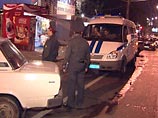В Москве при исполнении служебных обязанностей тяжело ранен сотрудник милиции. Как сообщили в правоохранительных органах столицы, инцидент произошел во вторник около 02:00 ночи у дома 16 по улице Алабяна