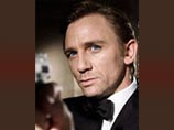 Съемкам нового фильма о Джеймсе Бонде мешает привидение Съемкам нового фильма о Джеймсе Бонде мешает привидение