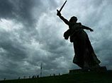 В Волгограде загорелся Мамаев Курган - угрозы
памятнику "Сталинградская битва" нет В Волгограде загорелся Мамаев Курган - угрозы
памятнику "Сталинградская битва" нет