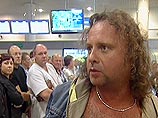 Россияне, застрявшие в аэропорту Италии почти на двое суток, вернулись в Москву Россияне, застрявшие в аэропорту Италии почти на двое суток, вернулись в Москву