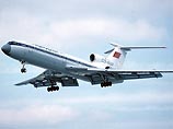 Ту-154 - среднемагистральный пассажирский самолет, т.е. его дальность полетов не превышает 5000 километров. Это самый распространенный лайнер отечественной авиации, с момента начала производства было выпущено более 1000 самолетов