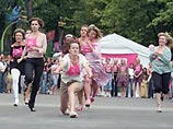 В Берлине прошли соревнования по бегу на каблуках