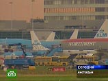 Голландская полиция арестовала в среду 12 пассажиров самолета американский авиакомпании Northwest Airlines, который выполнял рейс по маршруту Амстердам - Мумбаи