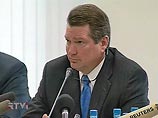 Бывший менеджмент ЮКОСа намерен защищаться от обвинений Генпрокуратуры. "Нет, мы не будем сидеть сложа руки", - говорит Тиди. По сего словам, российские власти сделали "удивительный шаг" Бывший менеджмент ЮКОСа намерен защищаться от обвинений Генпрокуратуры. "Нет, мы не будем сидеть сложа руки", - говорит Тиди. По сего словам, российские власти сделали "удивительный шаг"