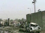 Инцидент произошел на автостоянке, примыкающей к зданию редакции иракской государственной газеты Al-Sabah. От взрыва загорелись не менее 25 автомобилей, припаркованных на стоянке, передает Associated Press. Здание редакции сильно повреждено