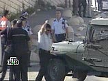 Израильские солдаты арестовали сегодня еще одного палестинского законодателя, представляющего в Палестинском законодательном совете (парламенте автономии) движение "Хамас"